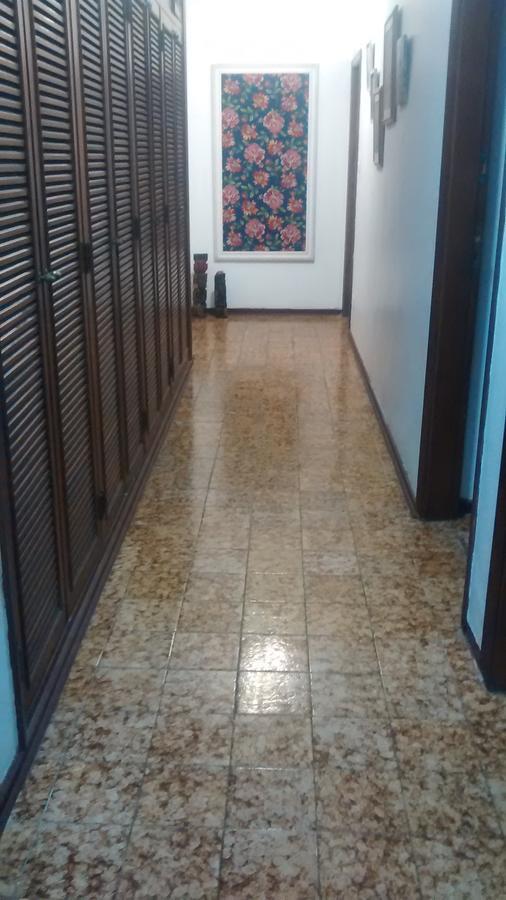 Pensão Birutta & *